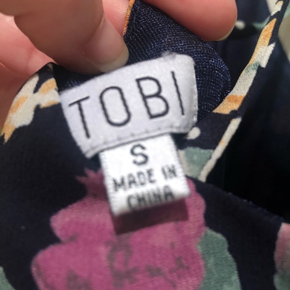 Tobi Blue Flower Sleeveless Dress - Picture 5 of 6